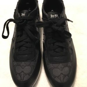 Coach women sneakers 👟